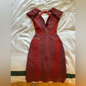 Herve Leger dress, RARE style and color !!  SUPER FLATTERING, slims your waist